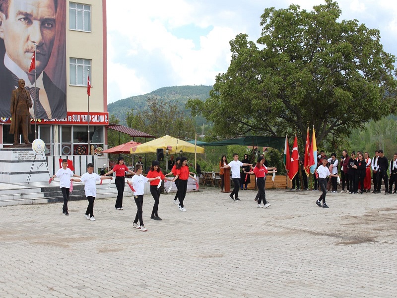 İlçemizde 19 Mayıs Atatürk'ü Anma Gençlik ve Spor Bayramı 