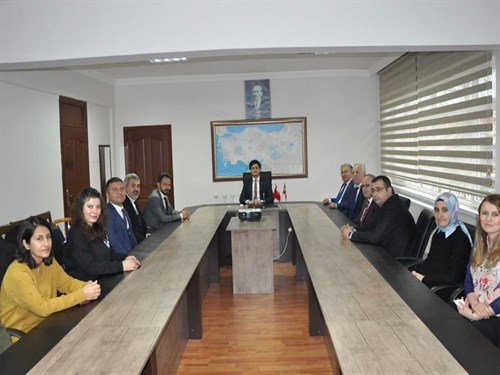 Kaymakam Tığlı, Öğretmenlerimizin 24 Kasım Öğretmenler Gününü Kutladı